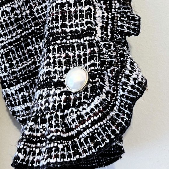 NEW! Karl Lagerfeld Paris Ruffle Pearl Trim Sleeve Dress- Size 4 - Picture 9 of 13